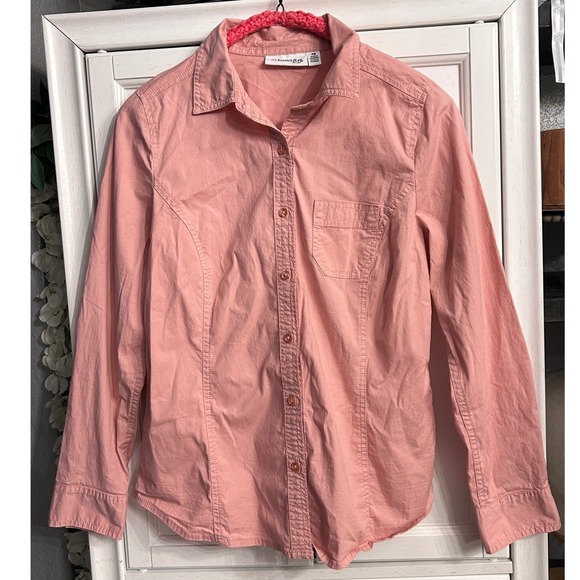 Fitted Pink Button Down Blouse Long Sleeve size MEDIUM Stretchy Preppy - Picture 6 of 8